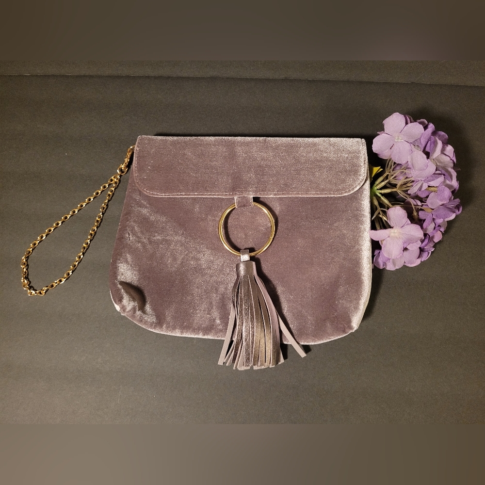 New ION Color Brilliance Faux Velvet Clutch Bag Wristlet with Ring & Tassel